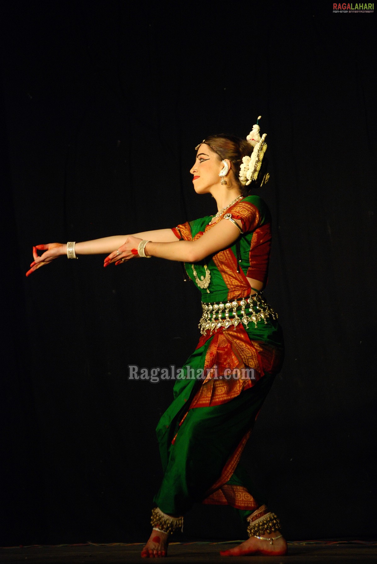 Bharath Nrithyotsav - International Indian Classical Dance Festival 2010 (Day 1)