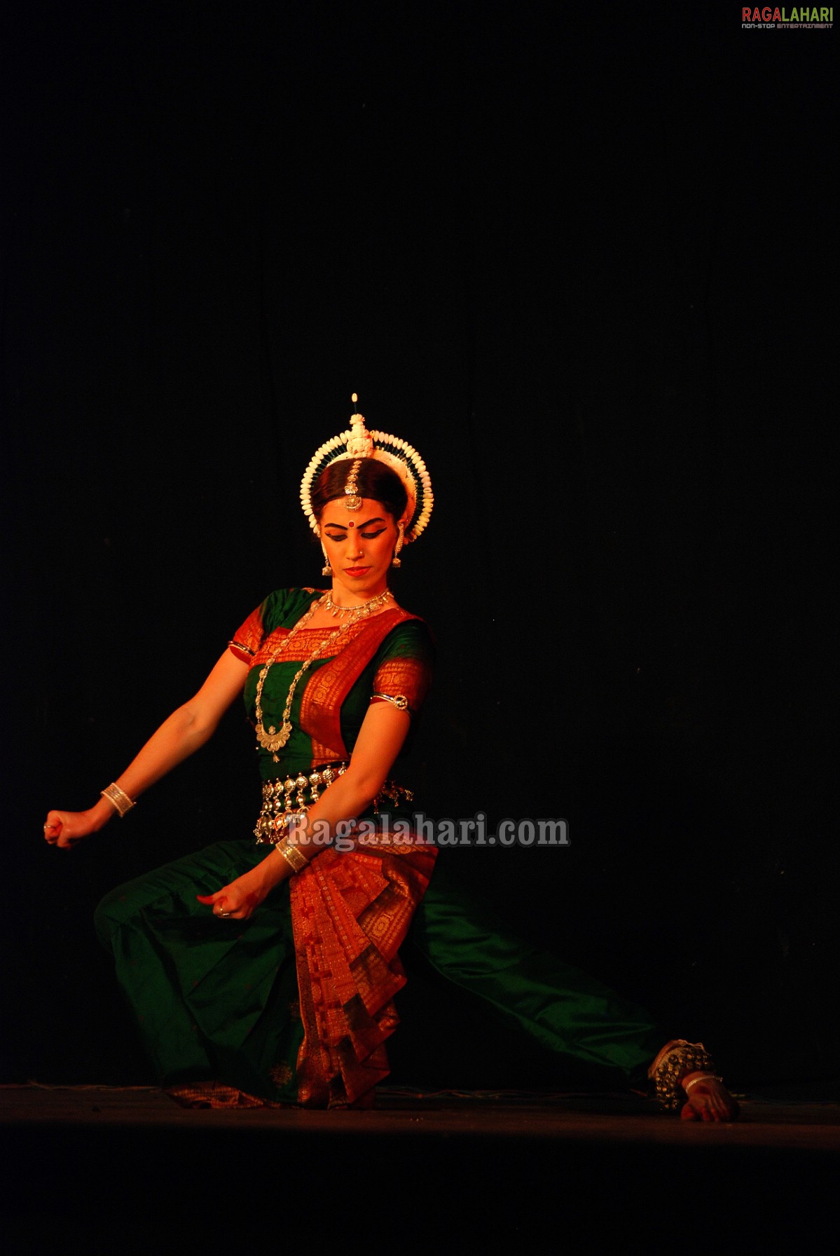 Bharath Nrithyotsav - International Indian Classical Dance Festival 2010 (Day 1)