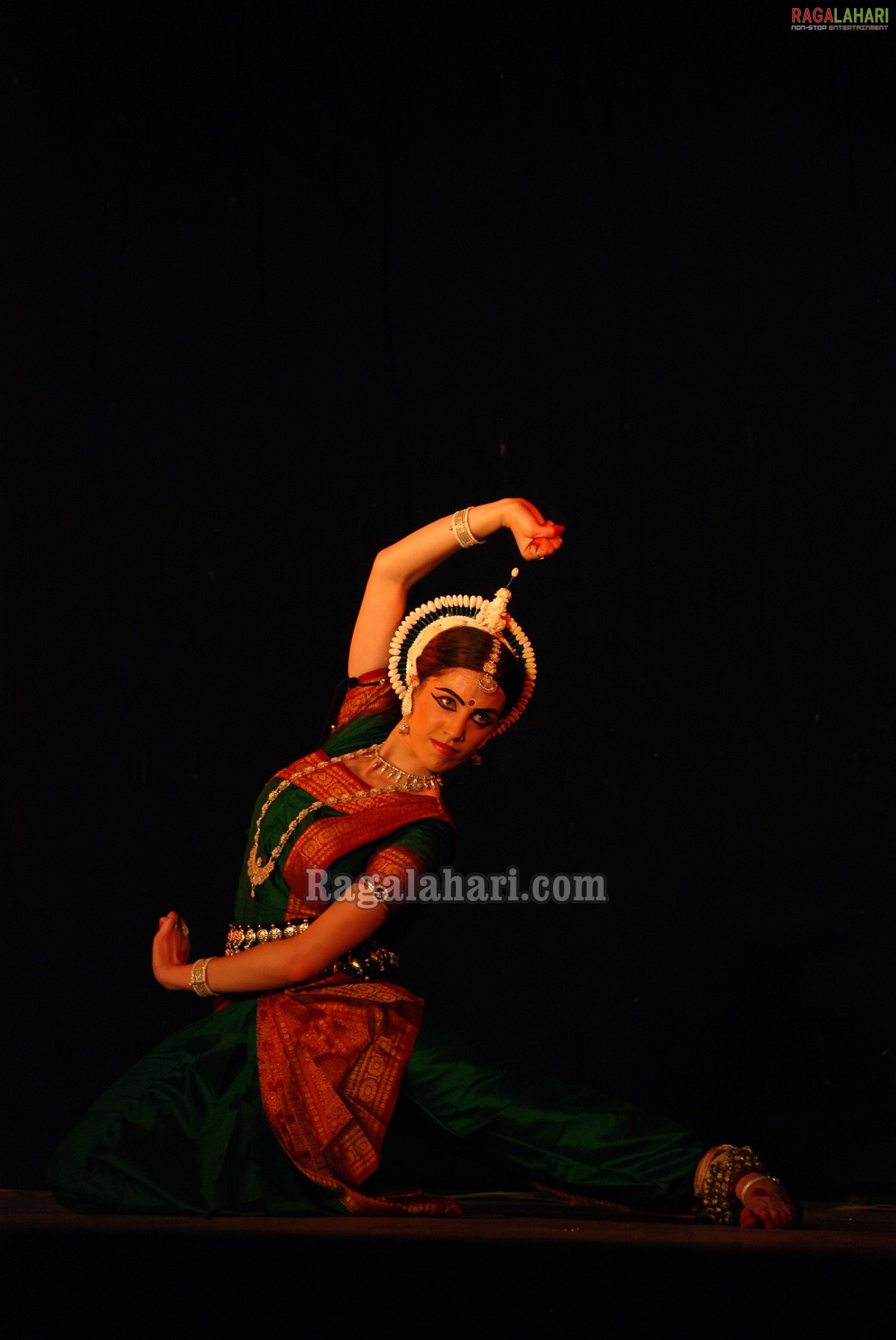 Bharath Nrithyotsav - International Indian Classical Dance Festival 2010 (Day 1)