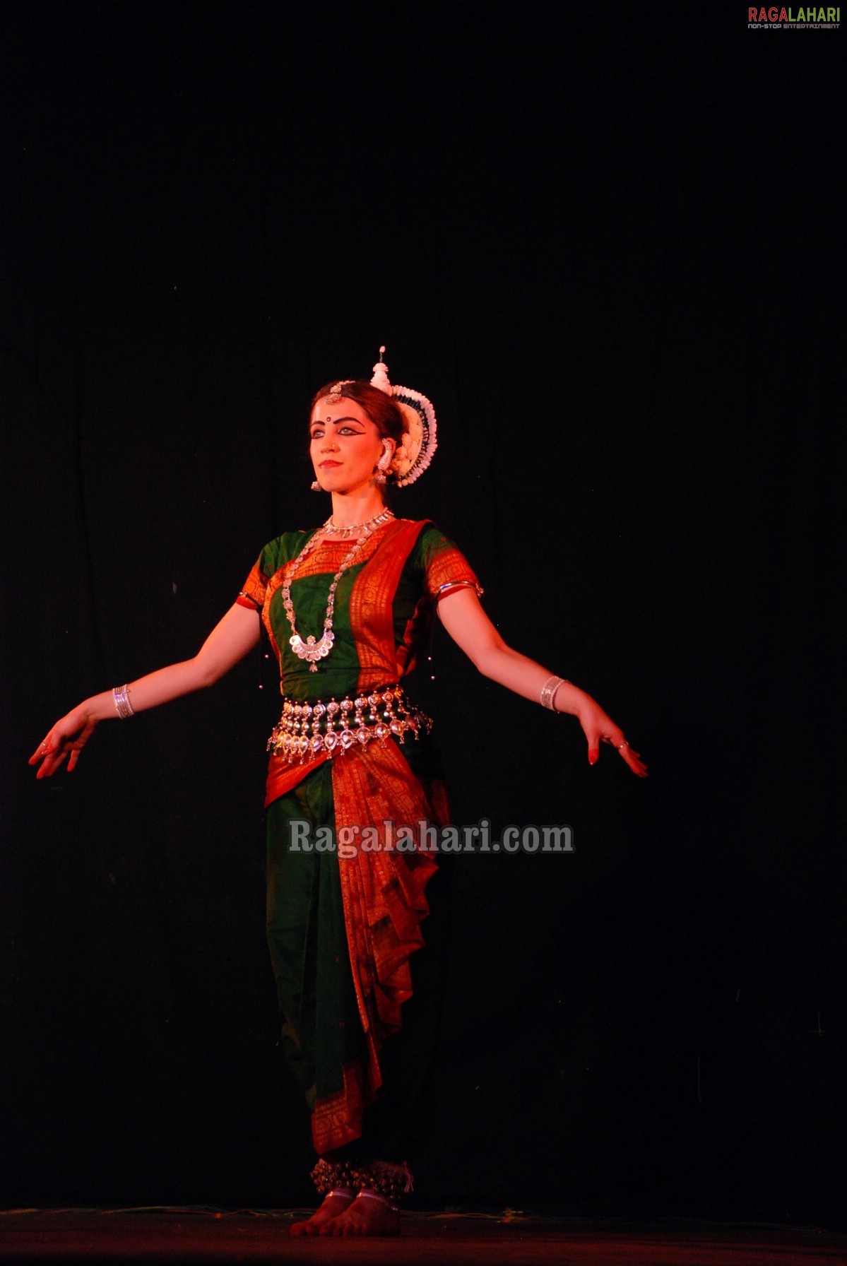 Bharath Nrithyotsav - International Indian Classical Dance Festival 2010 (Day 1)