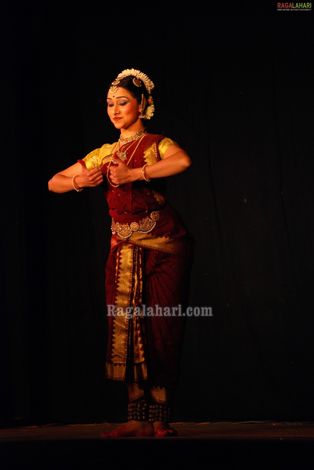 Bharath Nrithyotsav - International Indian Classical Dance Festival 2010 (Day 1)