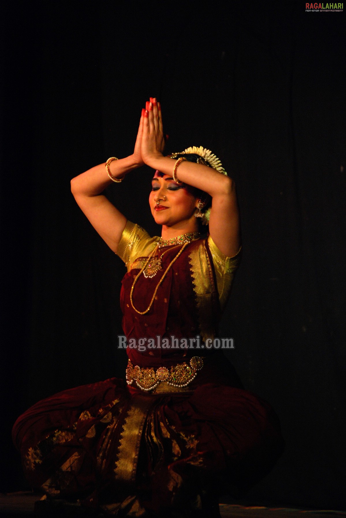 Bharath Nrithyotsav - International Indian Classical Dance Festival 2010 (Day 1)