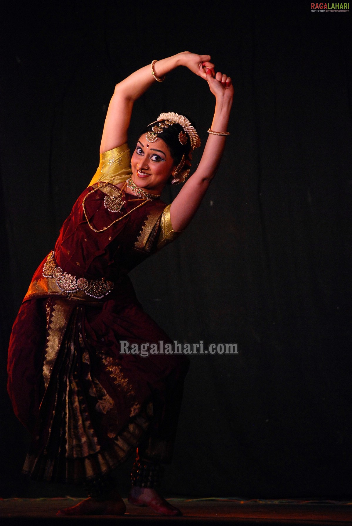 Bharath Nrithyotsav - International Indian Classical Dance Festival 2010 (Day 1)