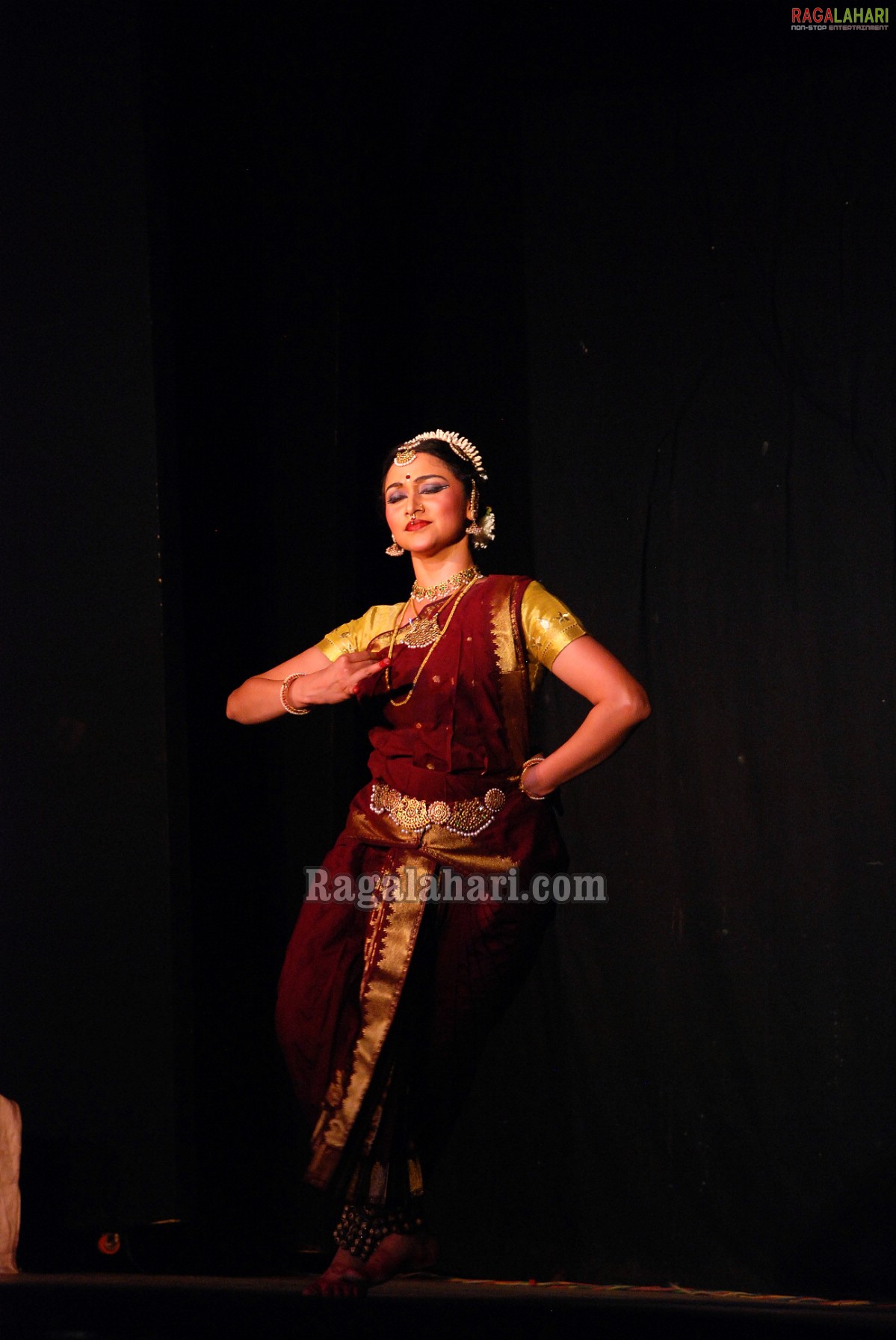Bharath Nrithyotsav - International Indian Classical Dance Festival 2010 (Day 1)