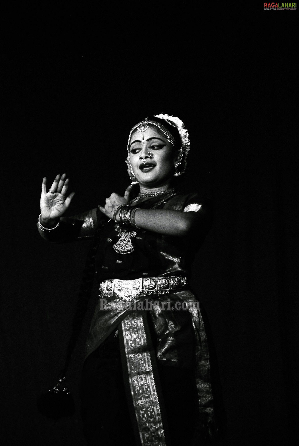 Bharath Nrithyotsav - International Indian Classical Dance Festival 2010 (Day 1)