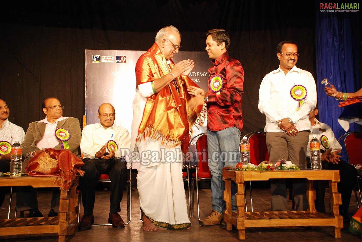 Bharath Nrithyotsav - International Indian Classical Dance Festival 2010 (Day 1)