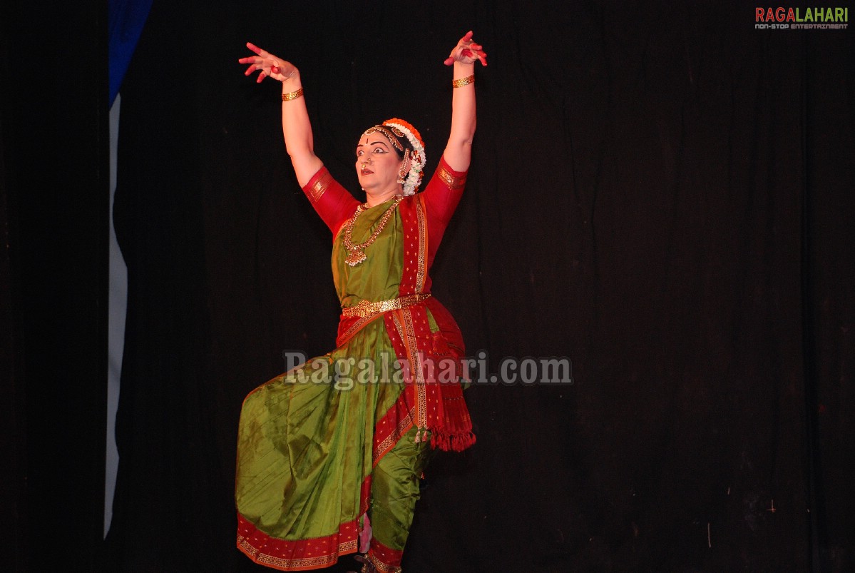 Bharath Nrithyotsav - International Indian Classical Dance Festival 2010 (Day 1)