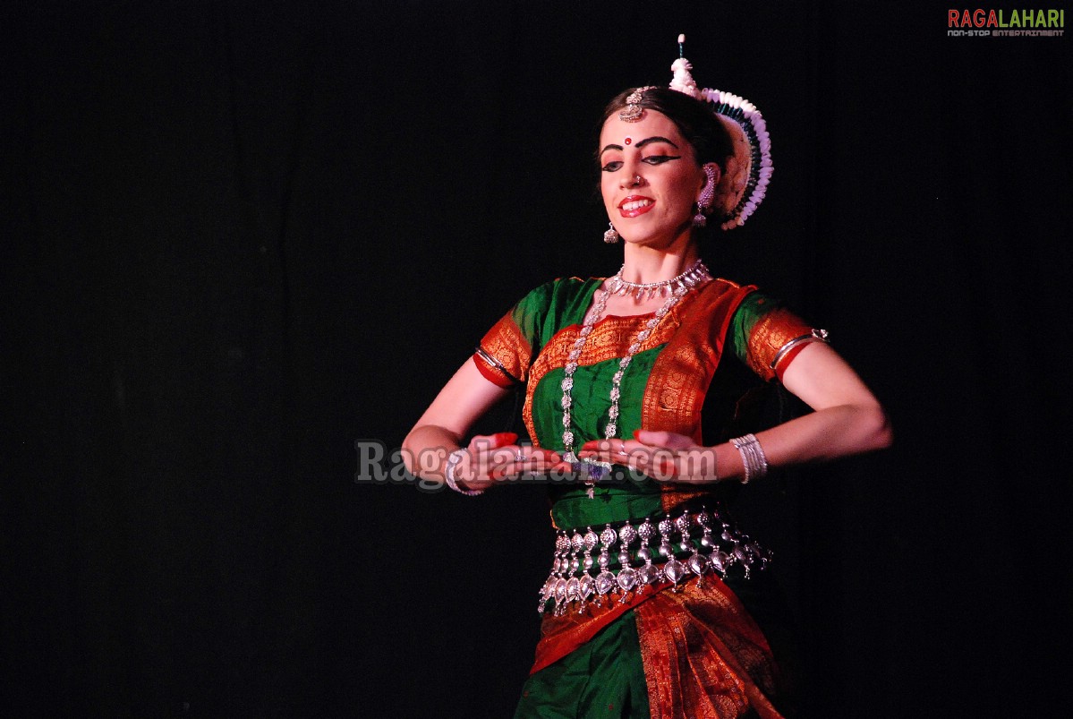 Bharath Nrithyotsav - International Indian Classical Dance Festival 2010 (Day 1)