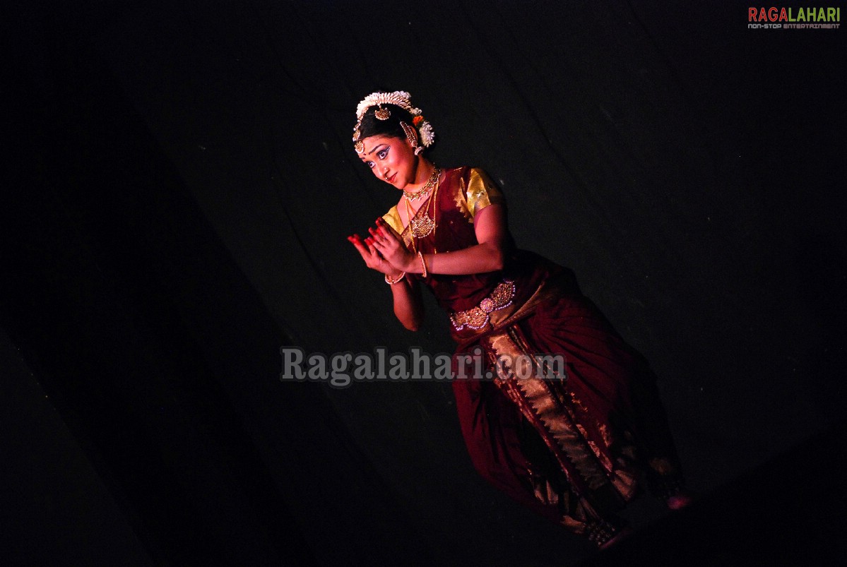 Bharath Nrithyotsav - International Indian Classical Dance Festival 2010 (Day 1)