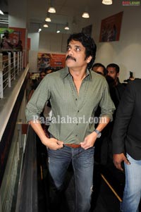 Nagarjuna Launches Big Bazaar Family Center at Kachiguda