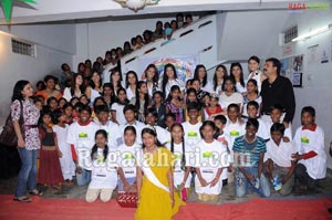 Femina Miss India South 2011 Finalists Visits Privileged Children at Smile Foundation