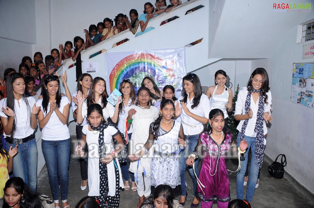 Femina Miss India South 2011 Finalists Visits Privileged Children at Smile Foundation