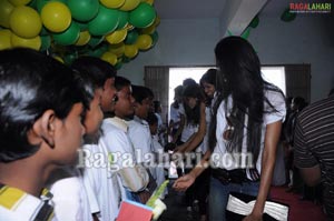 Femina Miss India South 2011 Finalists Visits Privileged Children at Smile Foundation