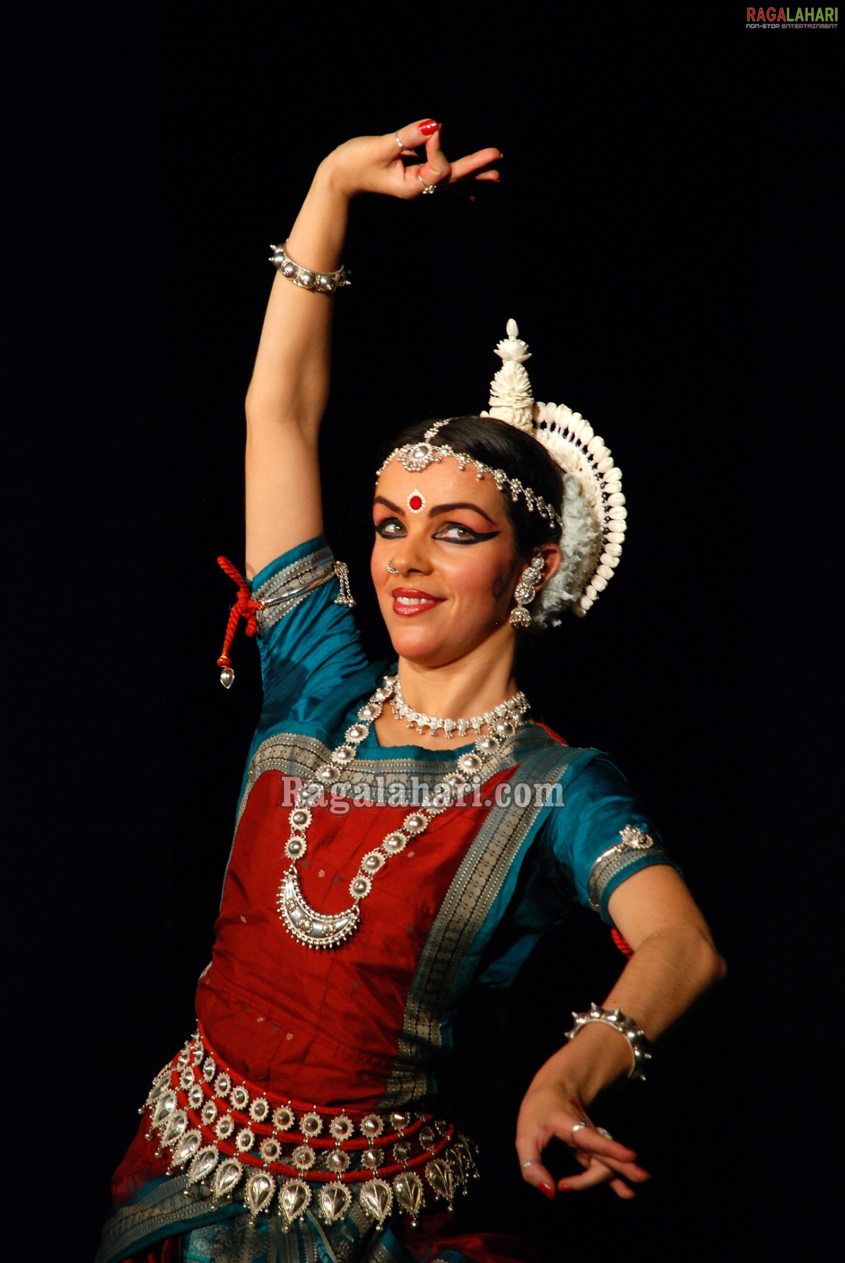 Bharath Nrithyotsav - International Indian Classical Dance Festival 2010 (Day 2)