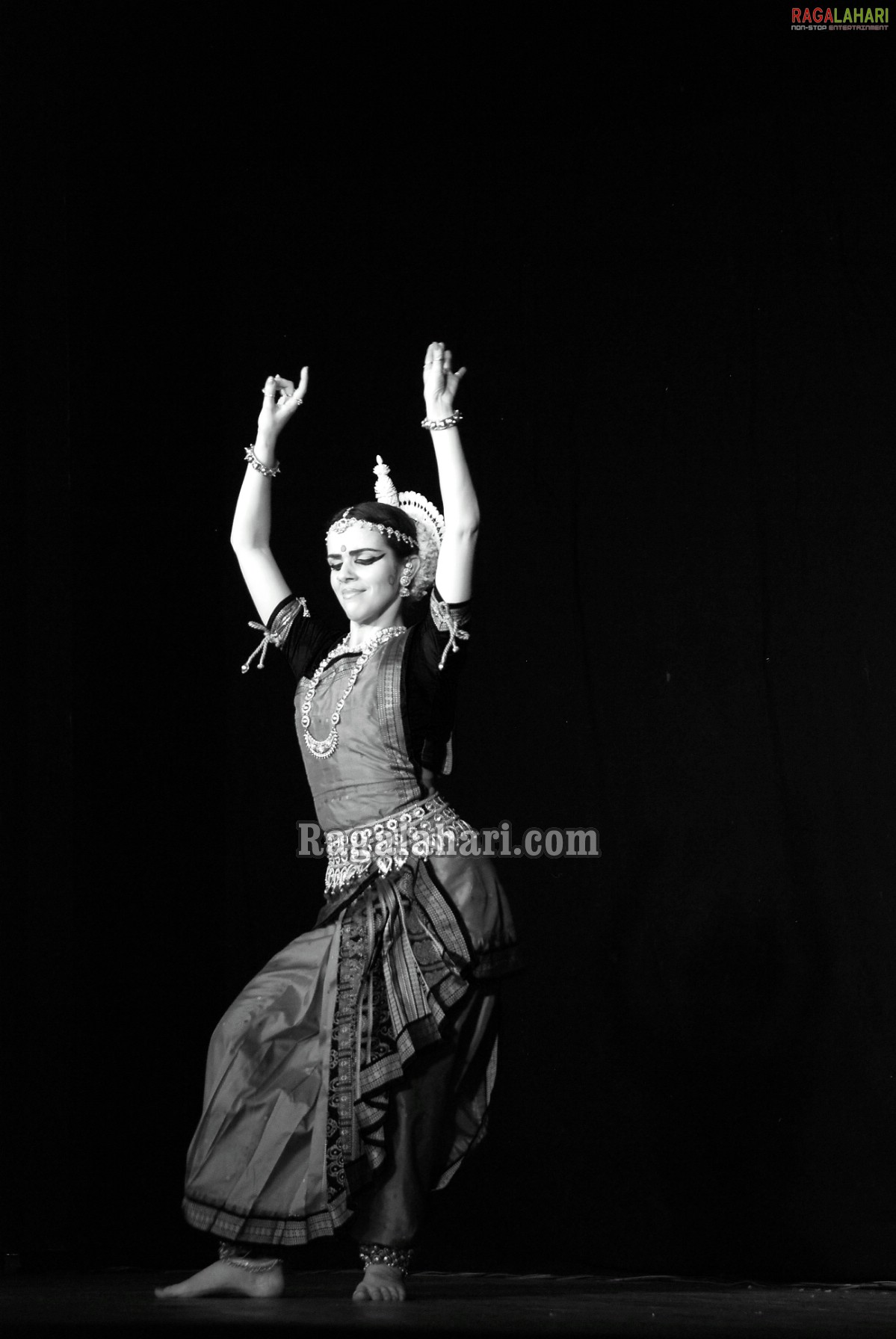 Bharath Nrithyotsav - International Indian Classical Dance Festival 2010 (Day 2)