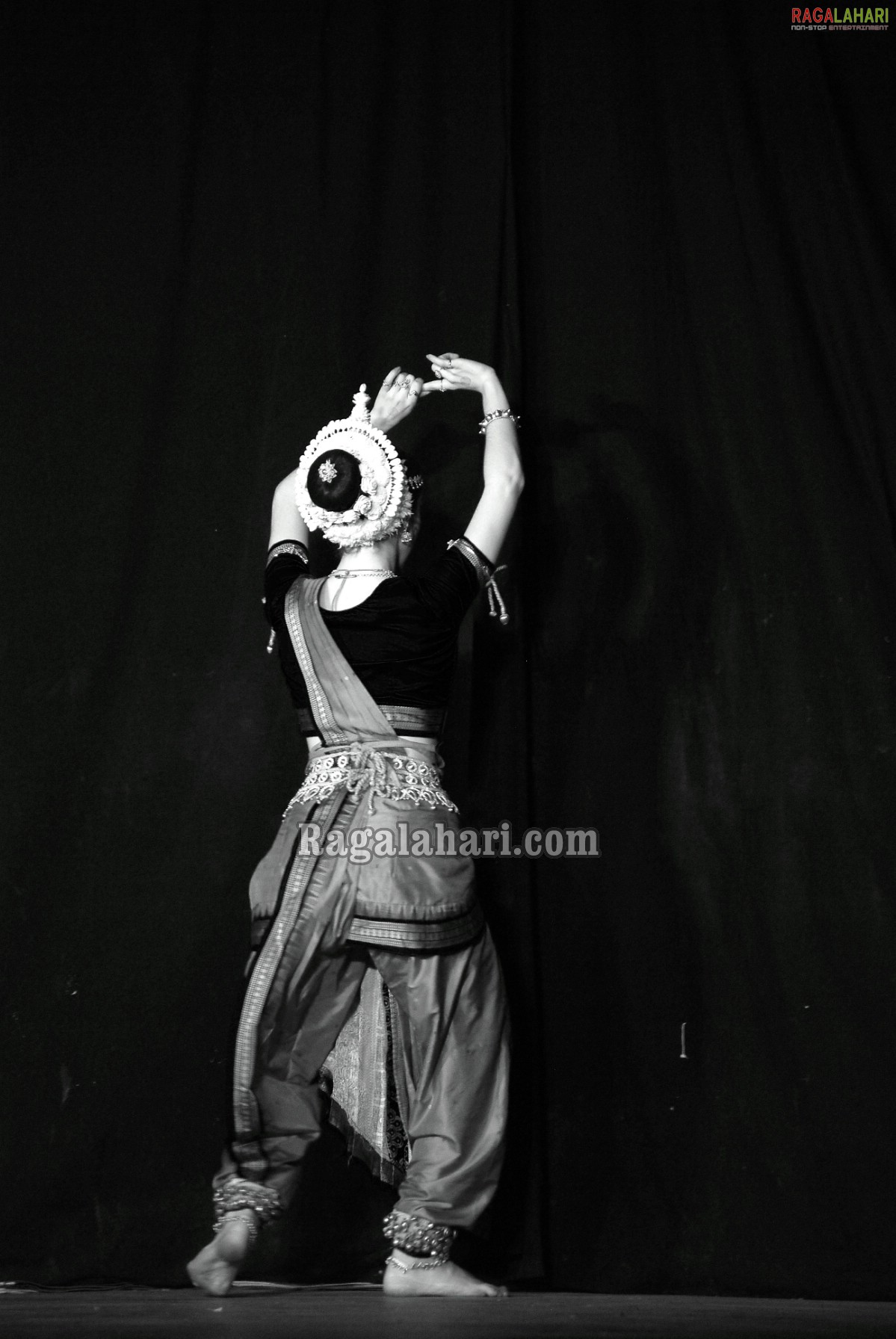 Bharath Nrithyotsav - International Indian Classical Dance Festival 2010 (Day 2)