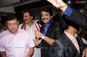 Kalyan Jewellers Opens Showroom In Hyderabad