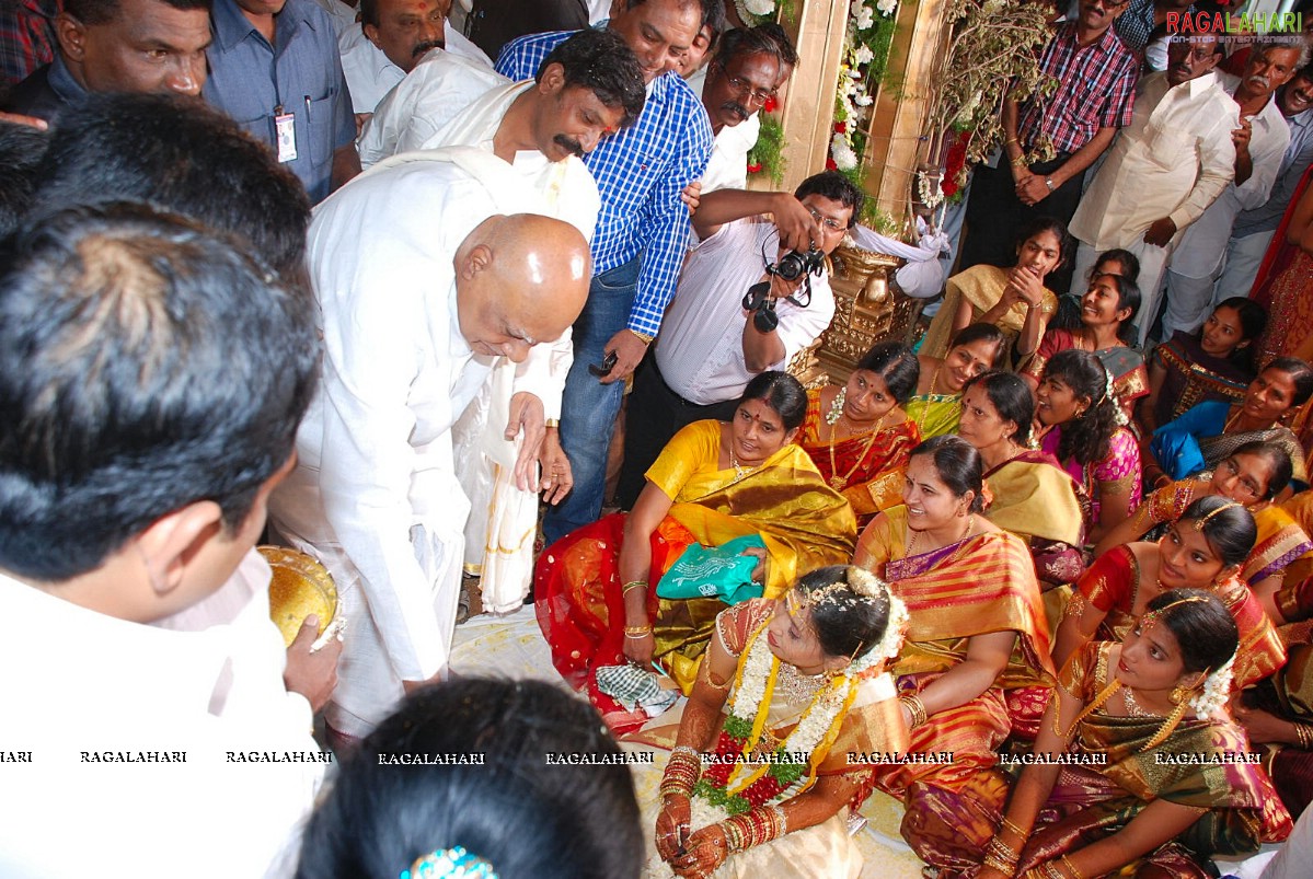 Ram Bhupal Reddy Daughter Dedeepya Rani Wedding