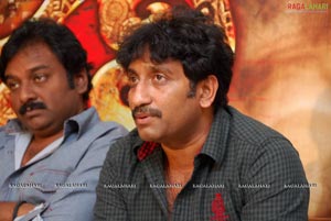 Telugu Cinema Diectors Praise Nagavalli
