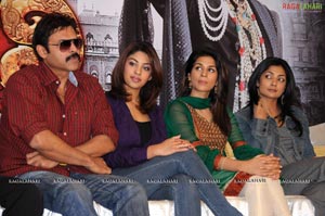 Nagavalli Success Meet