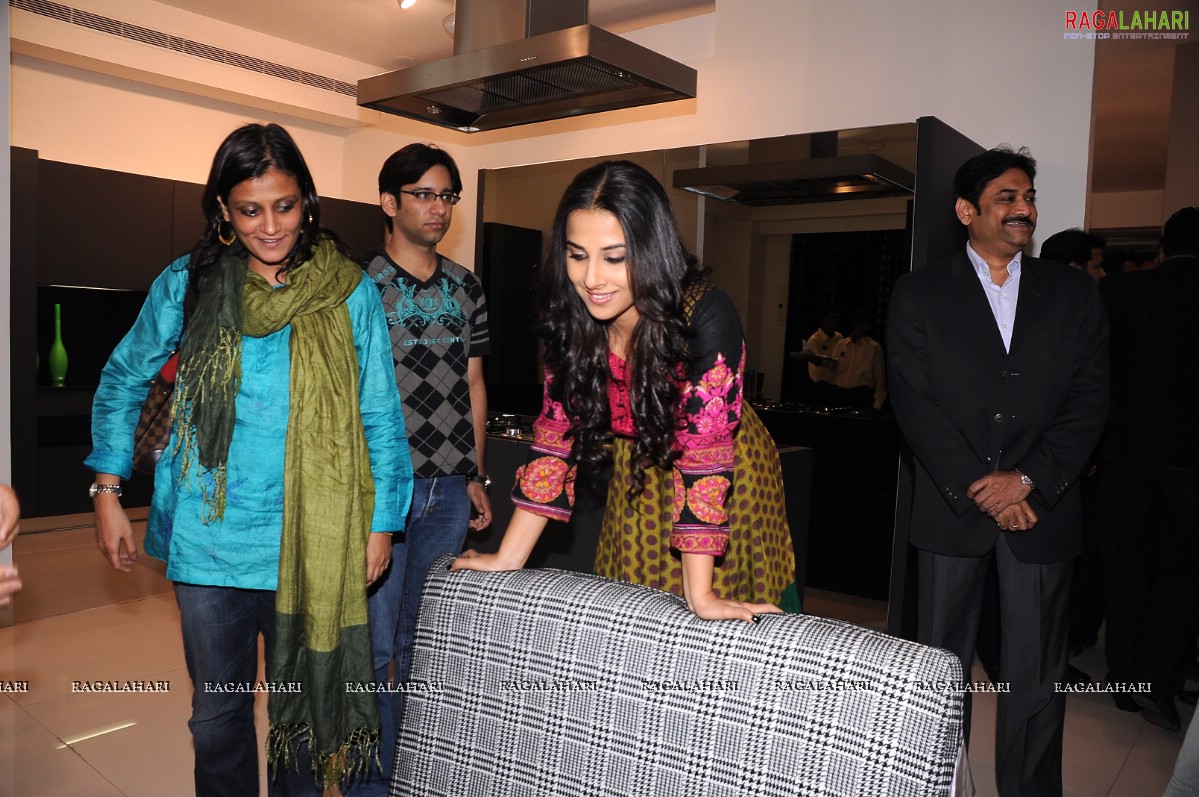 Rani Mukherjee and Vidya Balan at TMC, Hyd