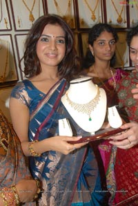 Samantha, Praneetha inagurates RKS Silks Showroom