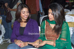 Sradha Das, Richa Gangopadhyay, Kamalinee Mukherji