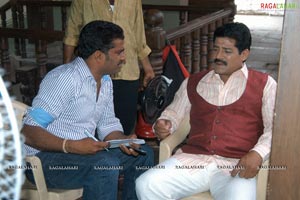 Aha Na Pellanta Working Stills