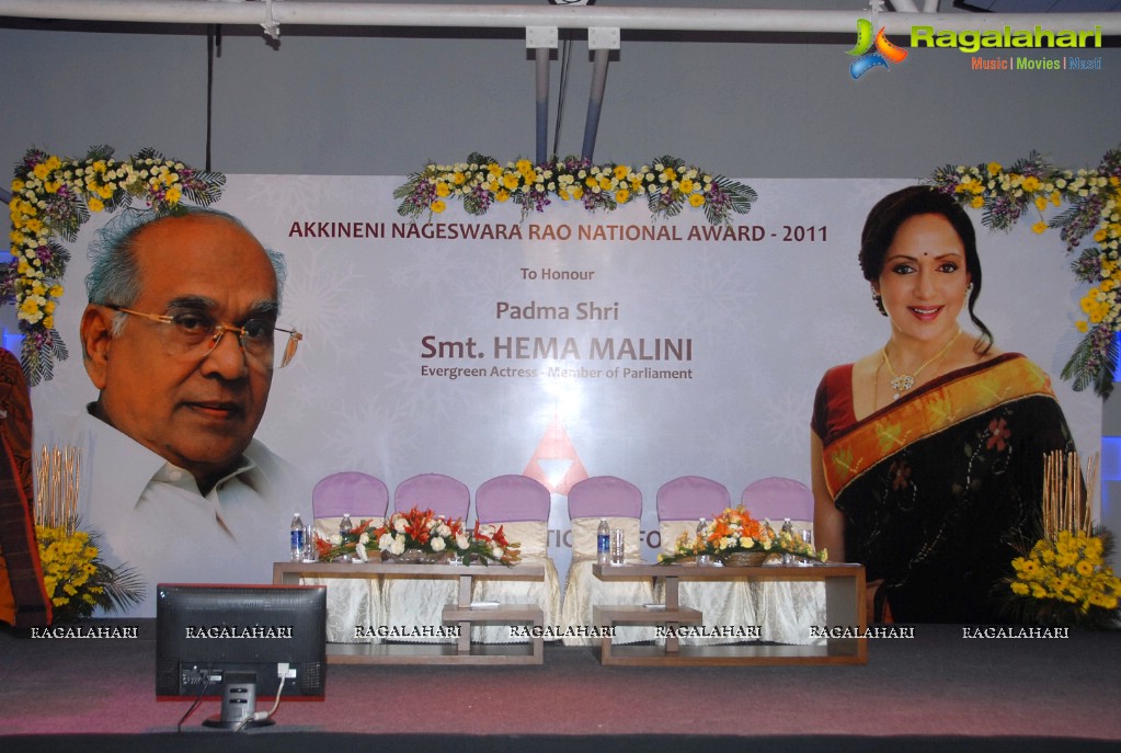 7th ANR National Award Presentation to Hema Malini