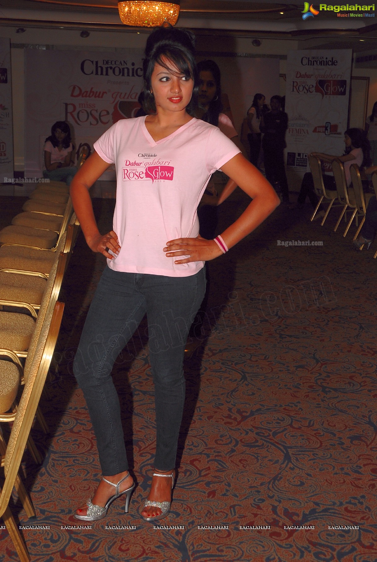 Launch of Live Exotic Buffet and Specialized Menu for Finalist of Dabur Gulabari Miss Rose Glow 2011