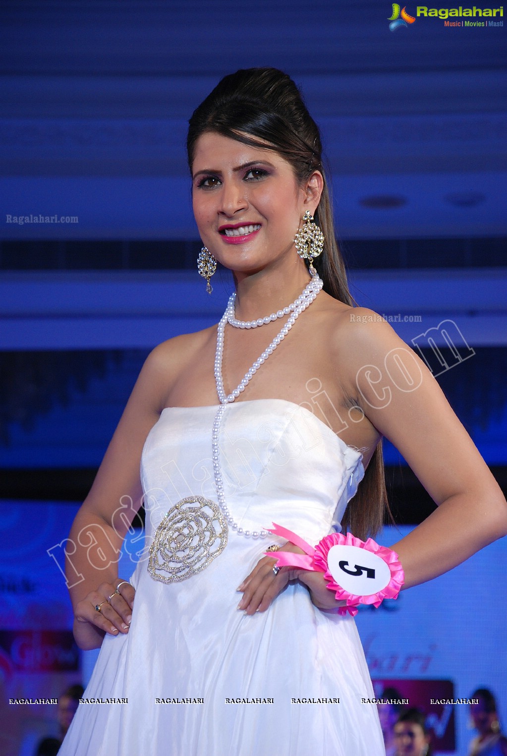 Miss Rose Glow 2011