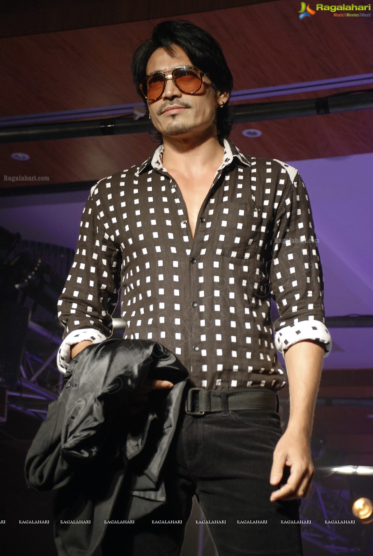 Hyderabad International Fashion Week 2011 (Day 1)