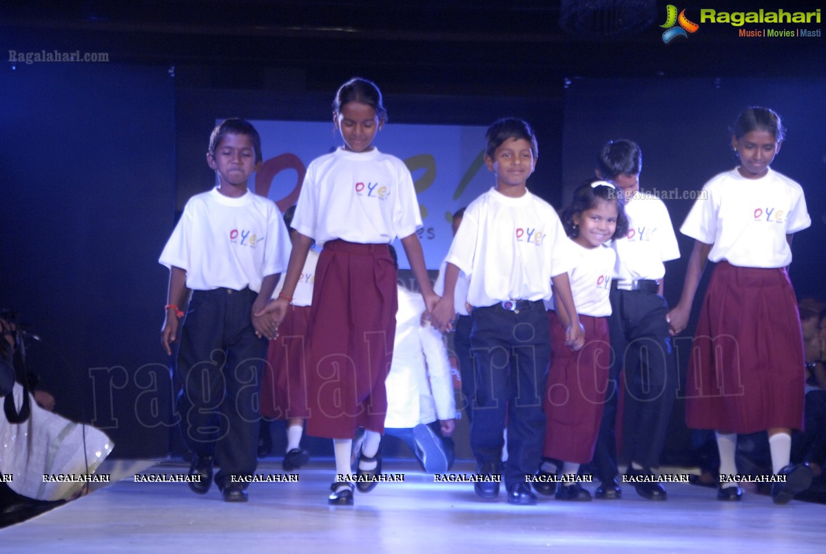 Hyderabad International Fashion Week 2011 (Day 4)