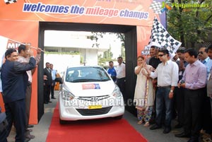 Hyundai organizes 'Miles & Smiles Rally 2011' in Hyderabad