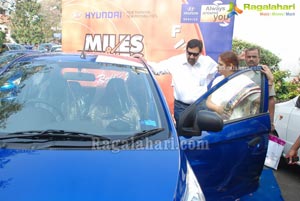 Hyundai organizes 'Miles & Smiles Rally 2011' in Hyderabad