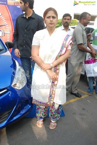 Hyundai organizes 'Miles & Smiles Rally 2011' in Hyderabad