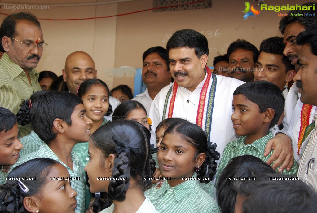 Nadendla Manohar Launches 1st Model School