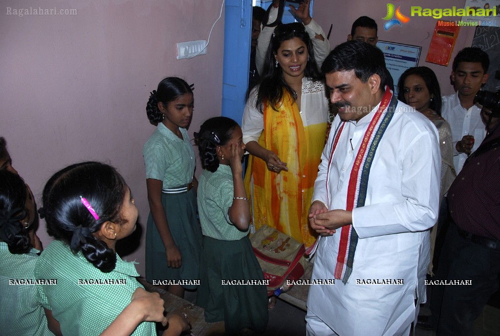 Nadendla Manohar Launches 1st Model School