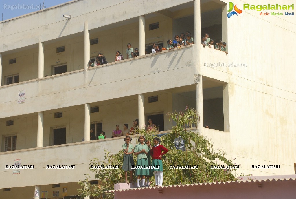 Shriya Saran at  'Adopt a School' Program