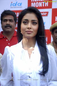 Shriya Saran Participates in 'Adopt a School' Program with Little Dentists