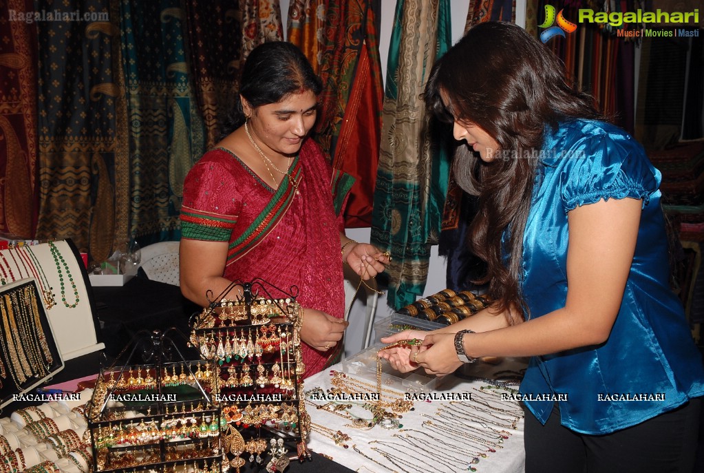 Silk of India Expo 2011