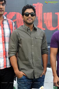 Yevadu Muhurat