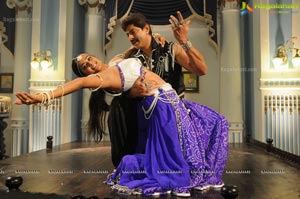 Jagapathi Babu, Priyamani, Kick Shyam