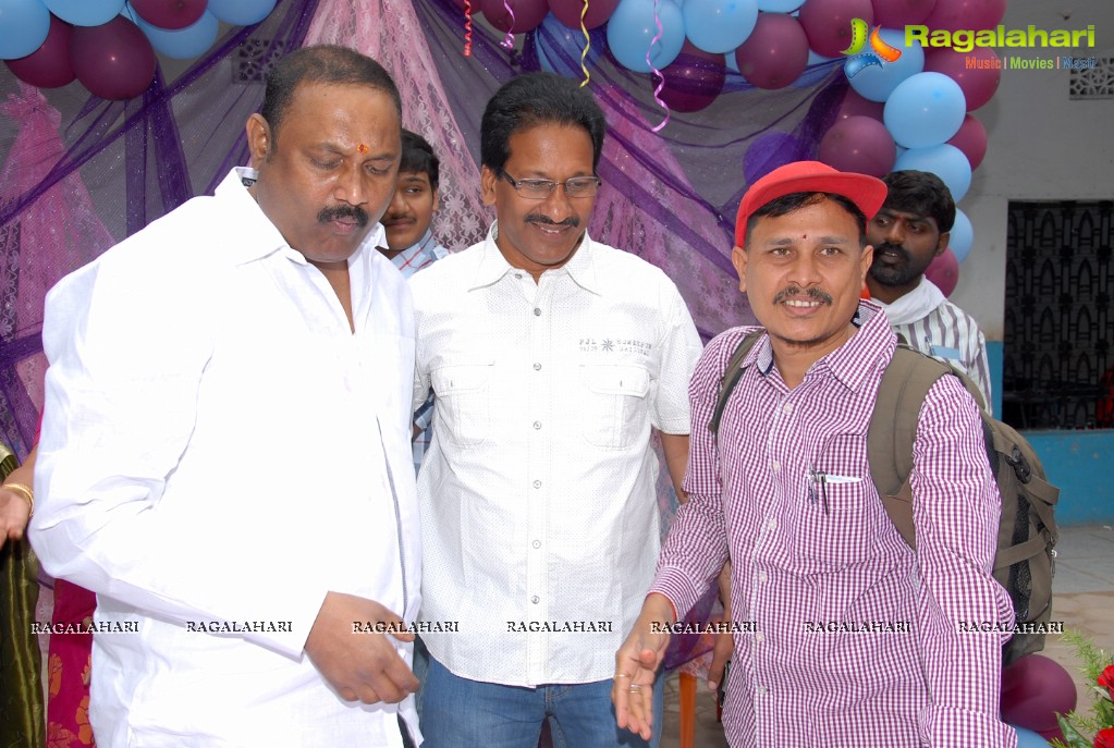 Bellamkonda Suresh 2012 Birthday Celebrations