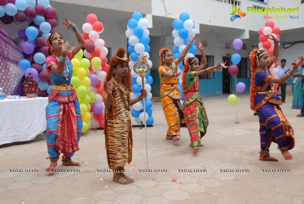 Bellamkonda Suresh 2012 Birthday Celebrations