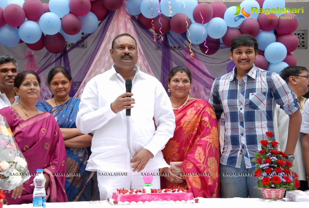 Bellamkonda Suresh 2012 Birthday Celebrations