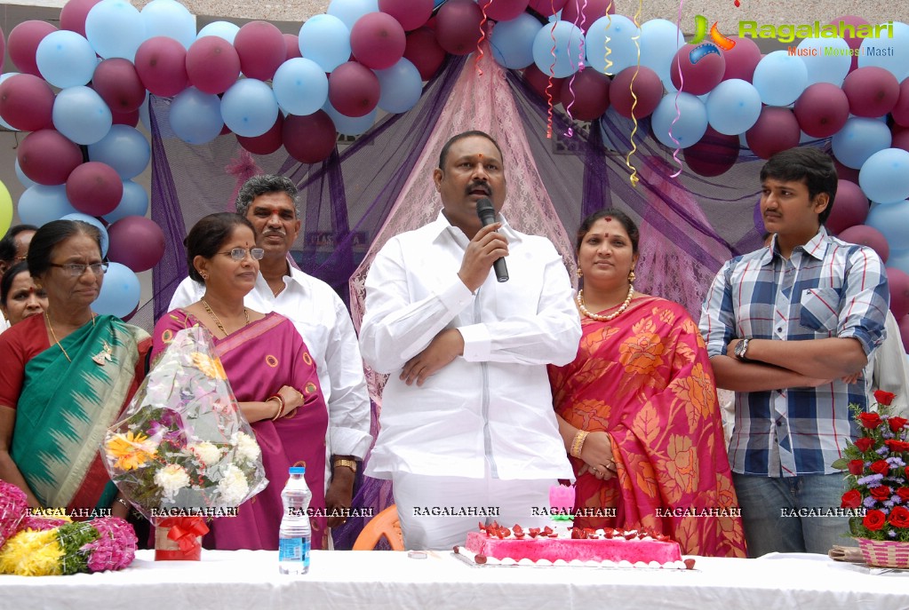 Bellamkonda Suresh 2012 Birthday Celebrations