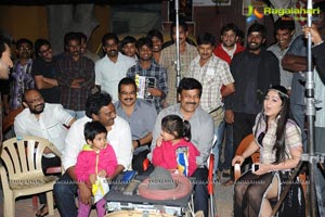 Megastar on Naayak Sets