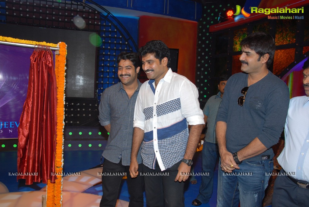 NTR launches K.Suma Rajeev Creations Logo & Lucku Kicku Game Show