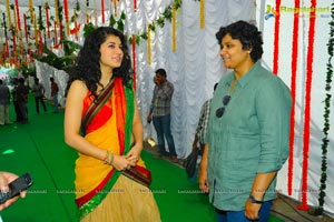 Lawrence Taapsee Muni 3 Muhurat